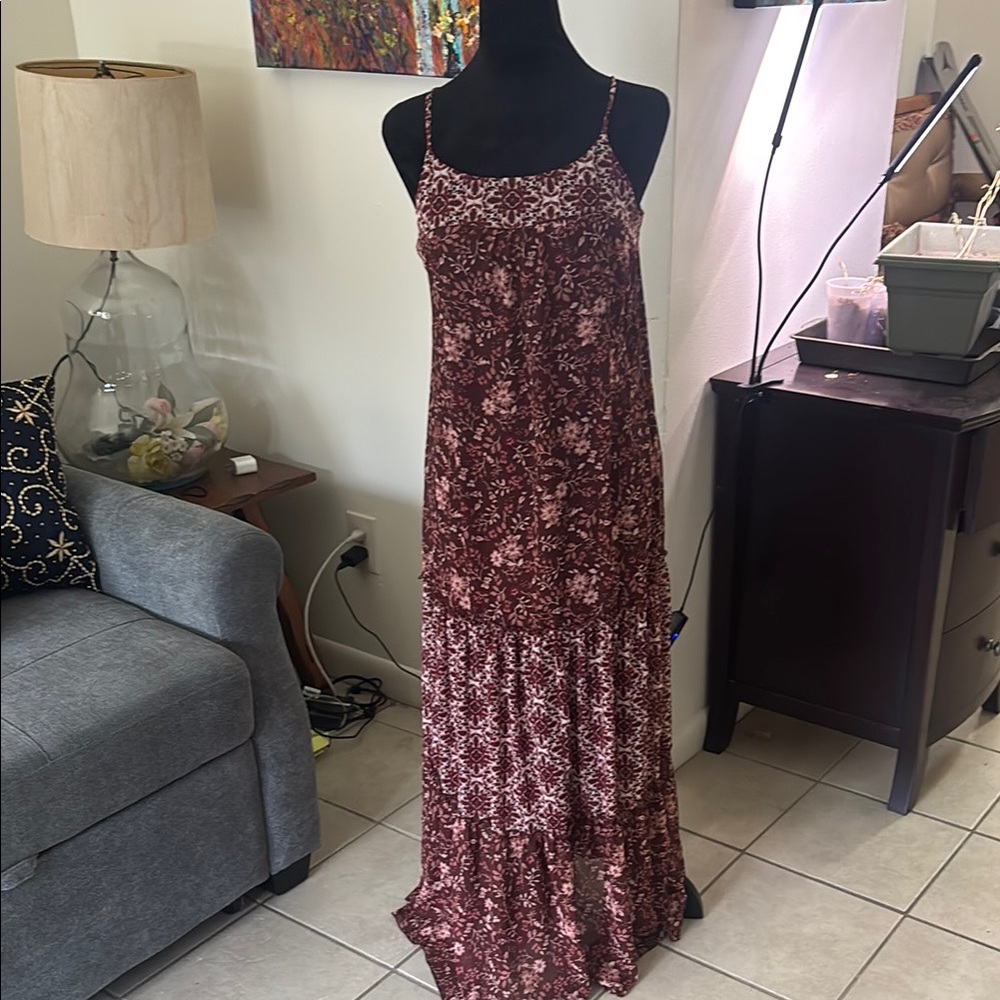 Floral Maxi Dress in Burgundy
